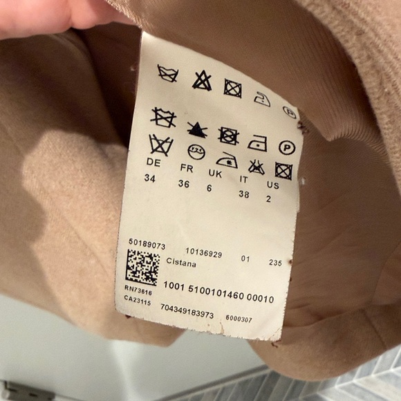 Hugo Boss Coat with Ruffle Detail - Picture 3 of 8